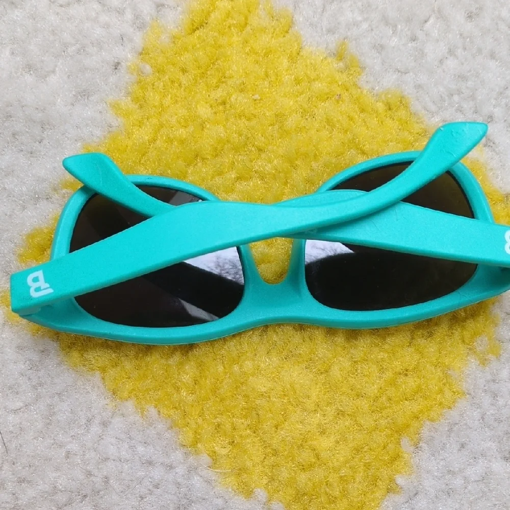 Vibrant Teal Sunglasses